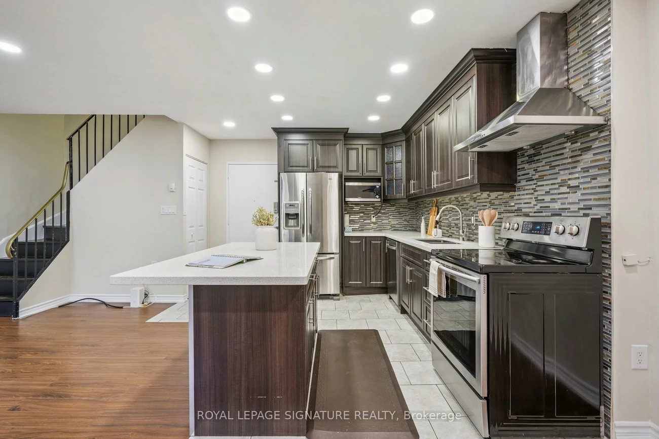 1624, Bloor, Applewood, Mississauga