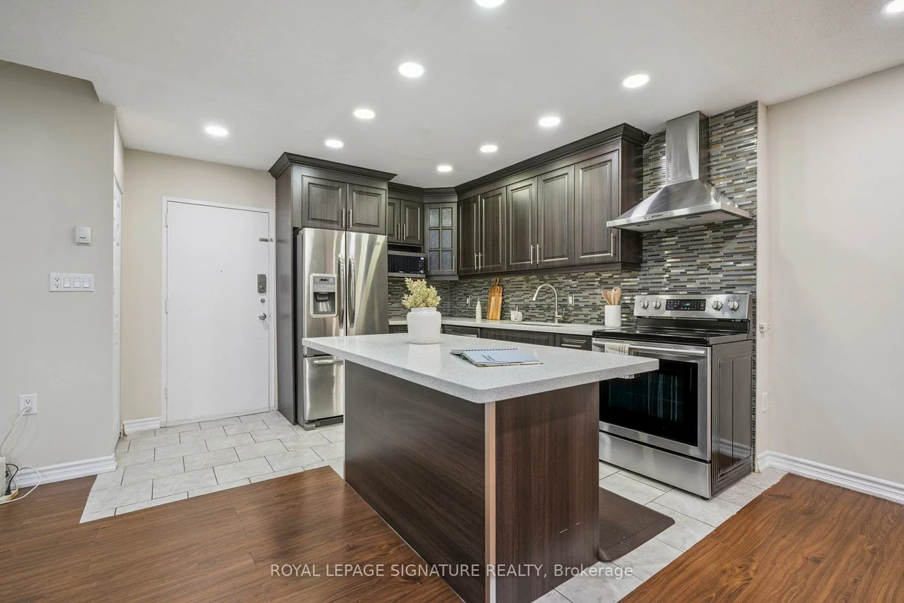 1624, Bloor, Applewood, Mississauga