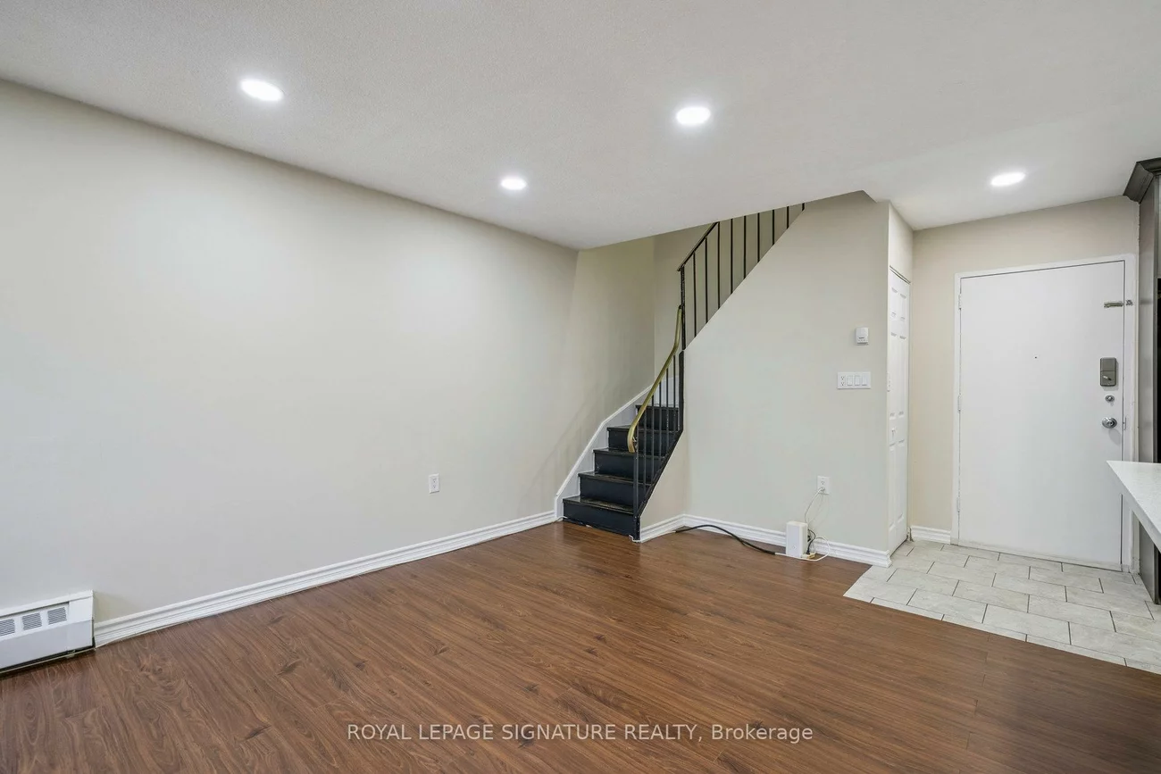 1624, Bloor, Applewood, Mississauga