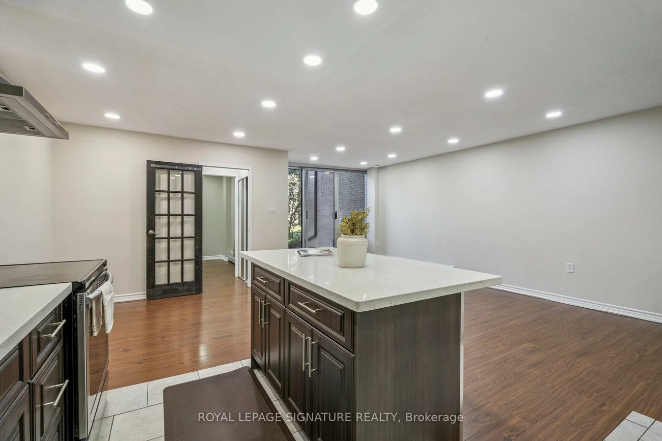 1624, Bloor, Applewood, Mississauga
