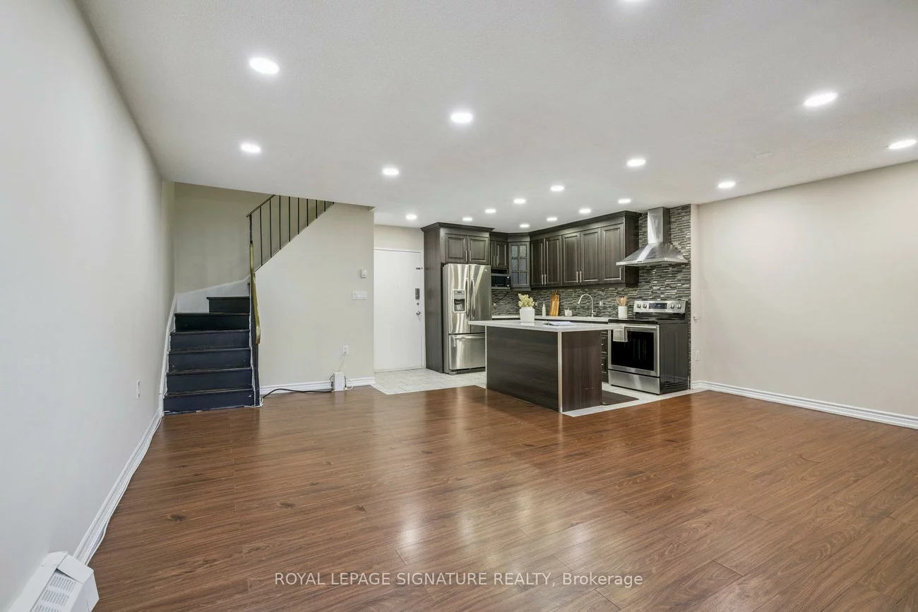 1624, Bloor, Applewood, Mississauga