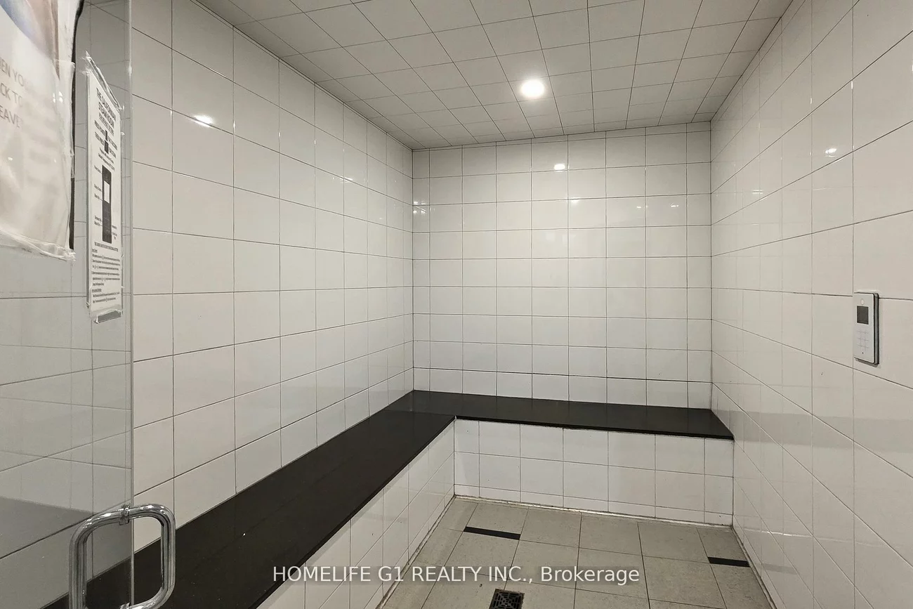 50, Kingsbridge Garden, Hurontario, Mississauga