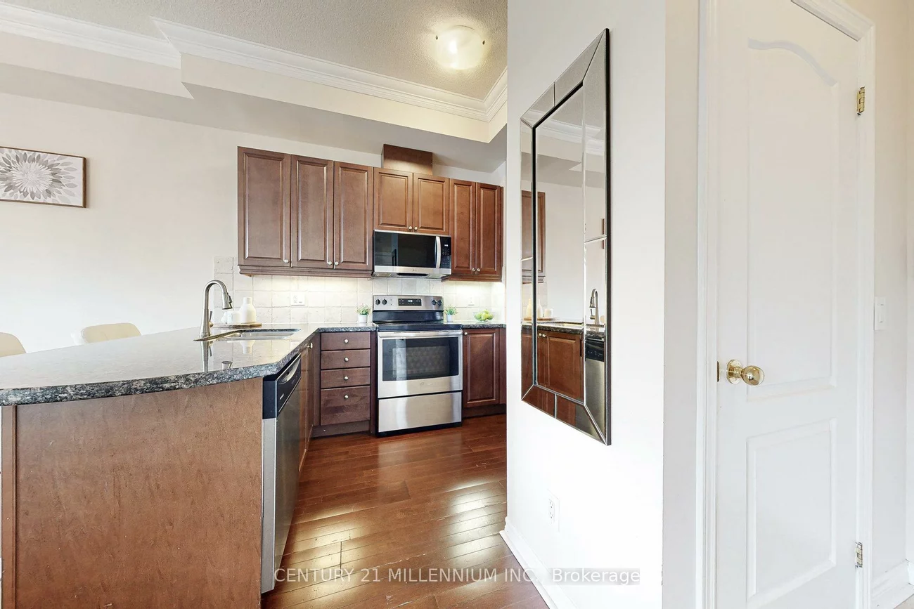 483, Faith, Hurontario, Mississauga