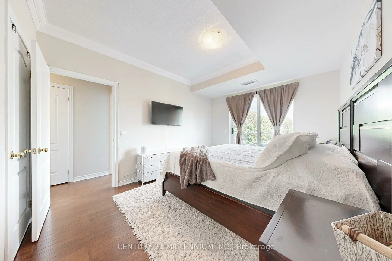 483, Faith, Hurontario, Mississauga