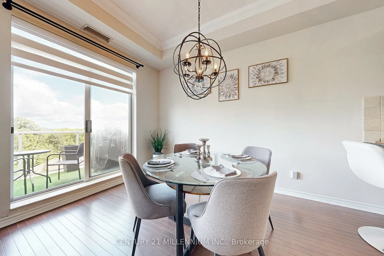 483, Faith, Hurontario, Mississauga