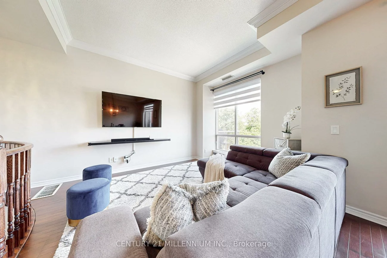 483, Faith, Hurontario, Mississauga