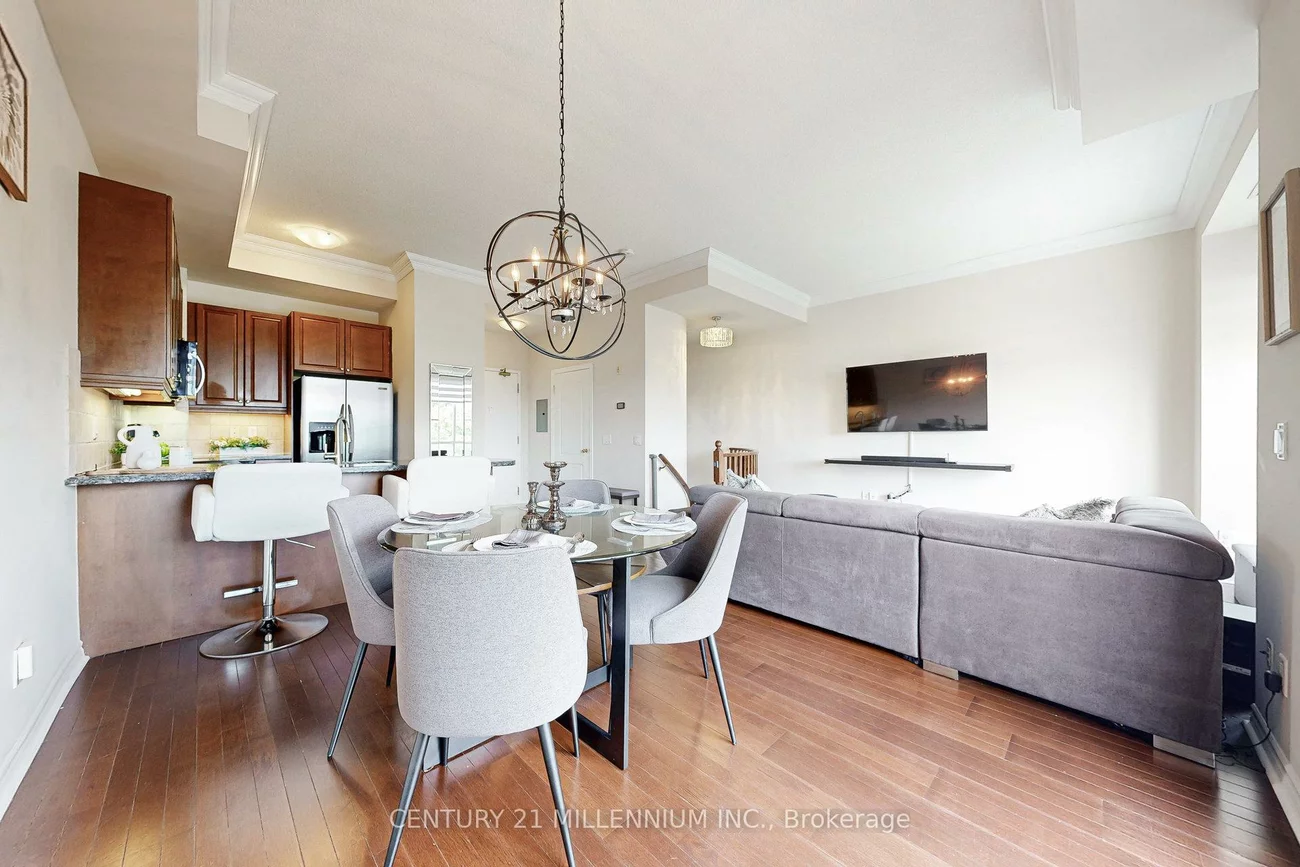 483, Faith, Hurontario, Mississauga