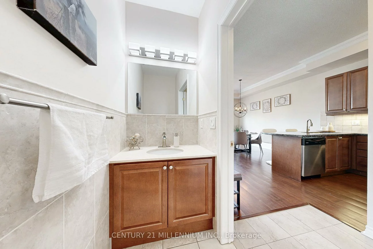 483, Faith, Hurontario, Mississauga