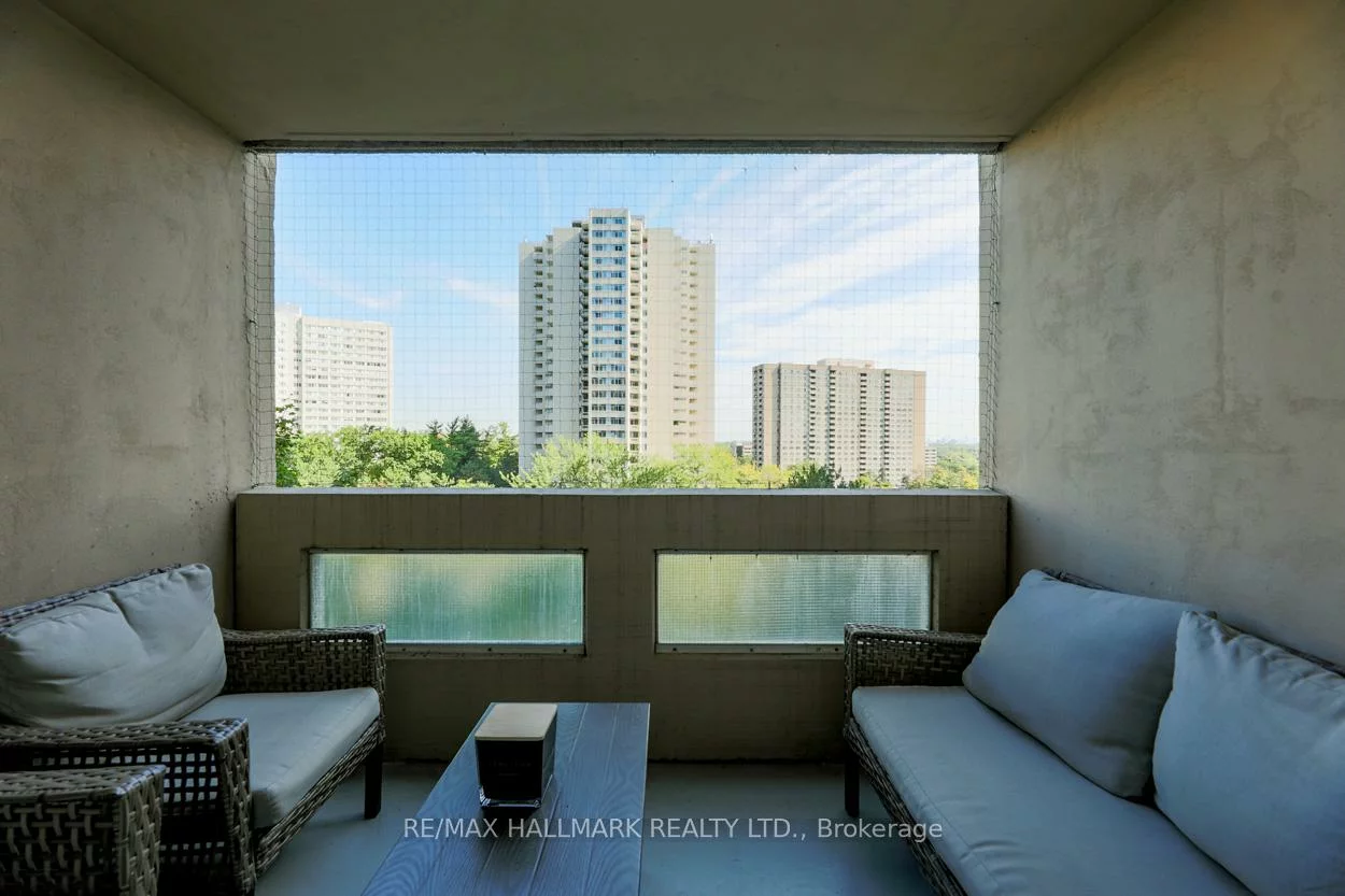 3590, Kaneff, Mississauga Valleys, Mississauga