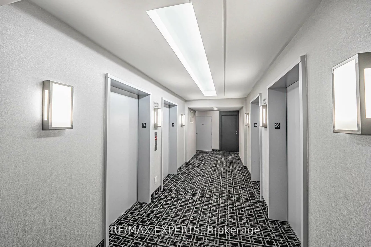 223, Webb, City Centre, Mississauga