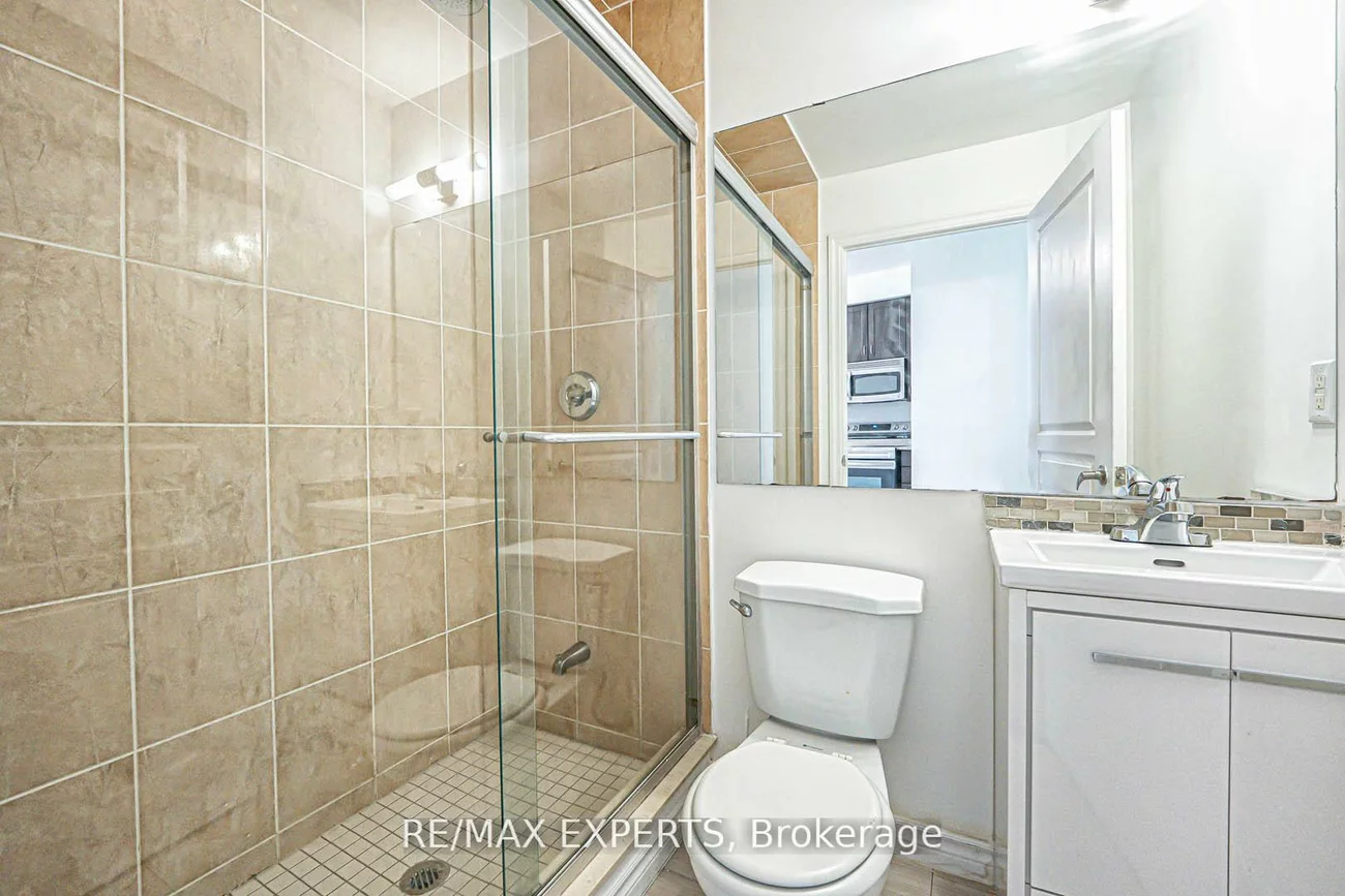 223, Webb, City Centre, Mississauga