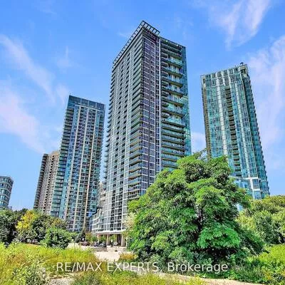 223, Webb, City Centre, Mississauga