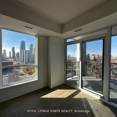 202, Burnhamthorpe, City Centre, Mississauga