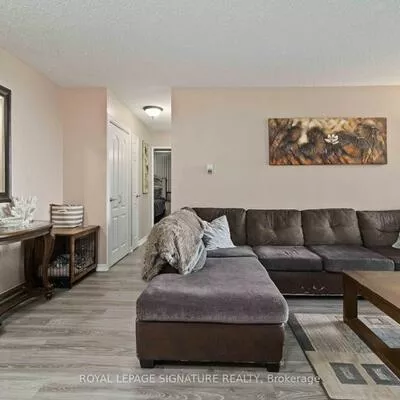 1615, Bloor, Applewood, Mississauga