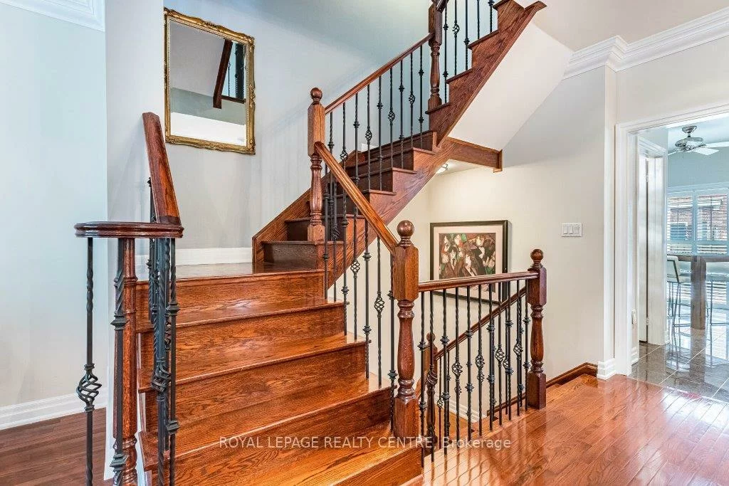 35, Compass, Port Credit, Mississauga