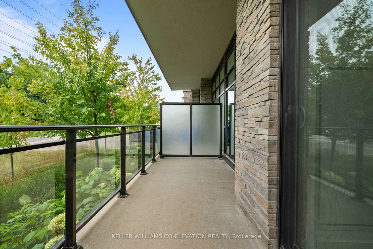 1575, Lakeshore, Clarkson, Mississauga