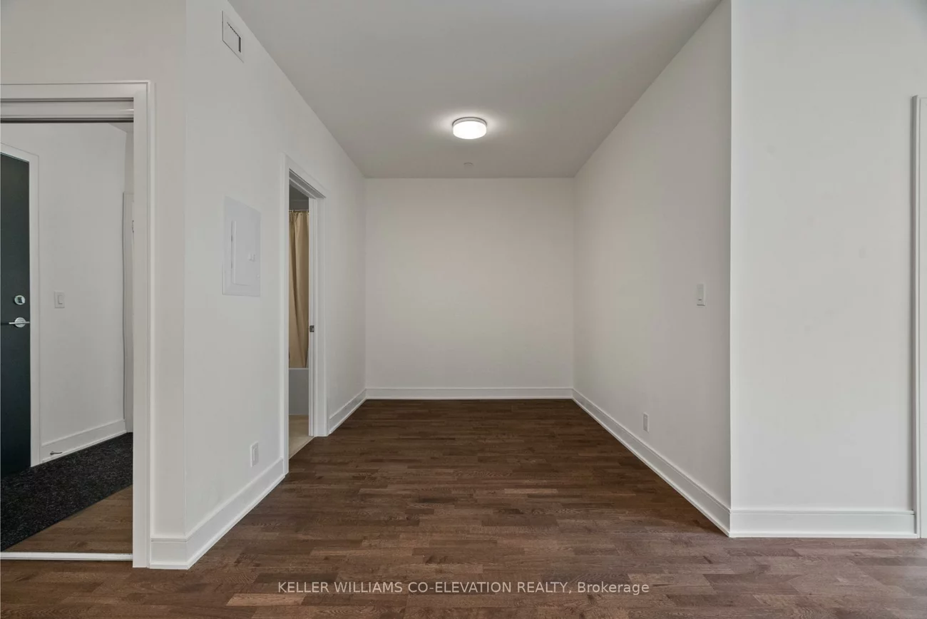 1575, Lakeshore, Clarkson, Mississauga