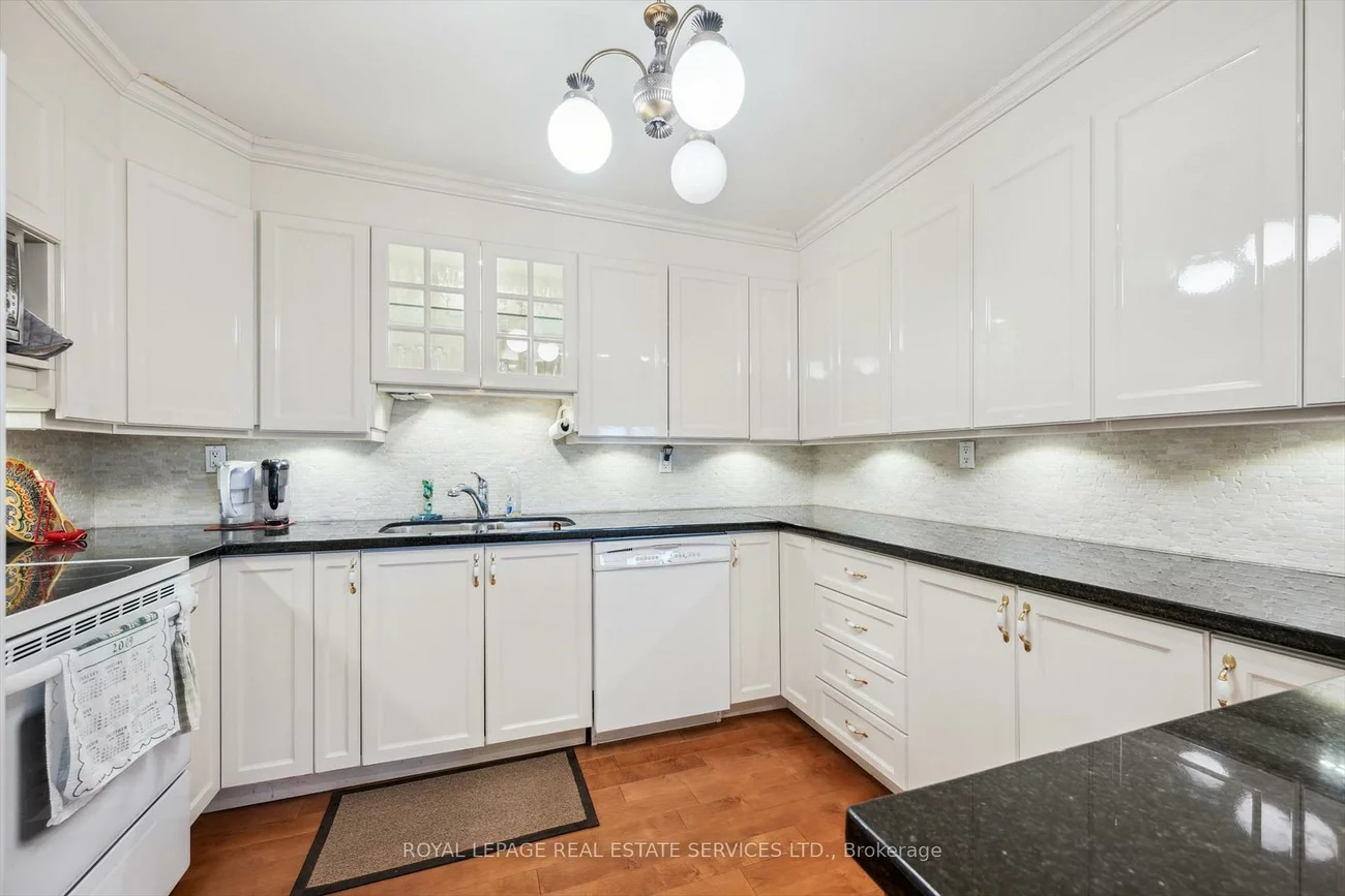 1400, Dixie, Lakeview, Mississauga