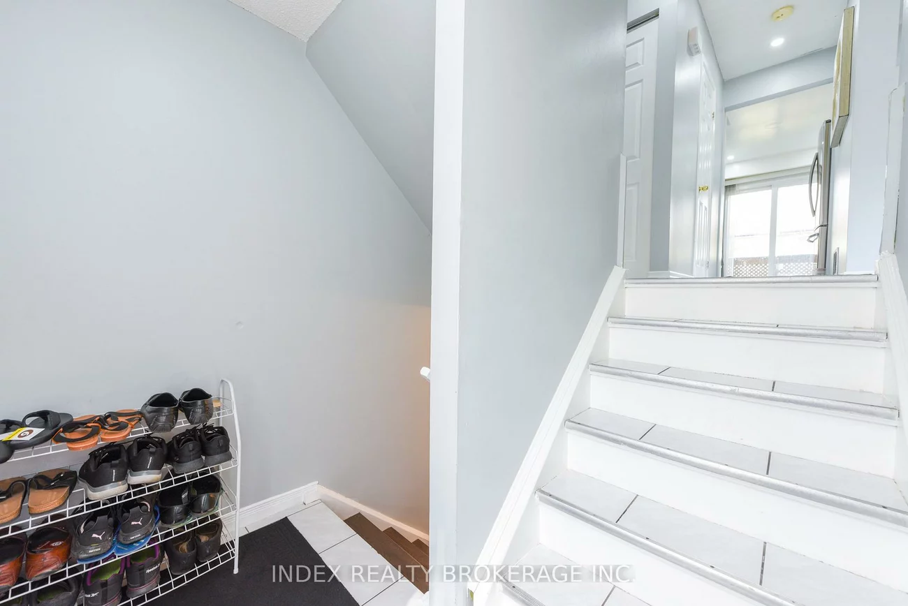 7475, Goreway, Malton, Mississauga