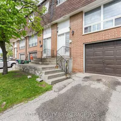 7475, Goreway, Malton, Mississauga