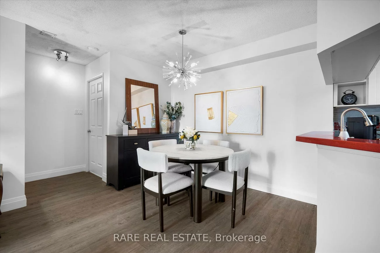 250, Webb, City Centre, Mississauga