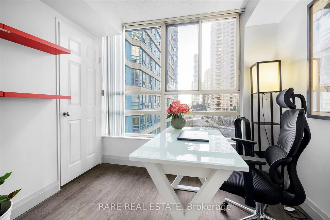 250, Webb, City Centre, Mississauga