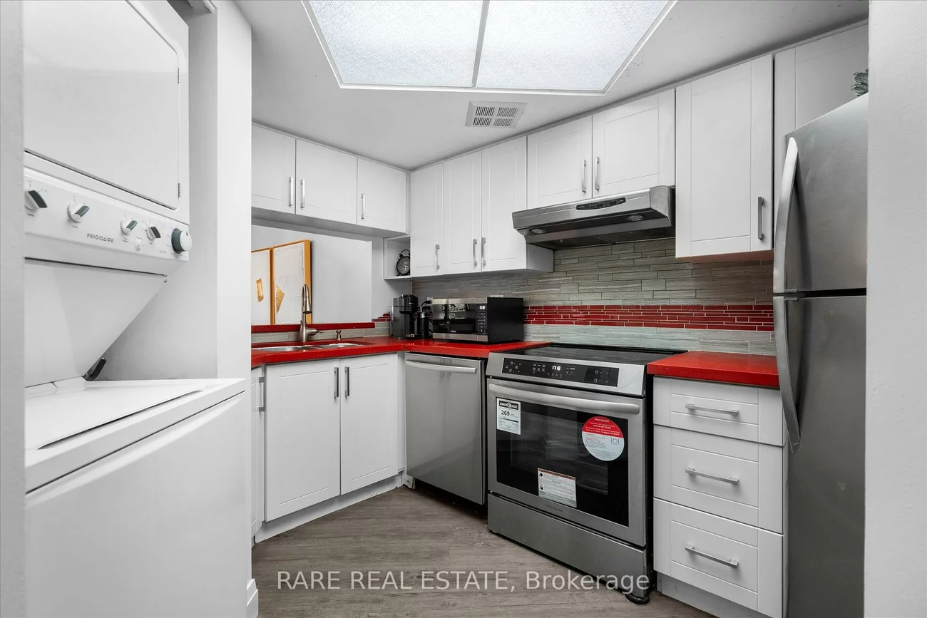 250, Webb, City Centre, Mississauga