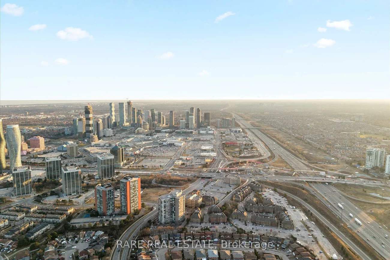 250, Webb, City Centre, Mississauga