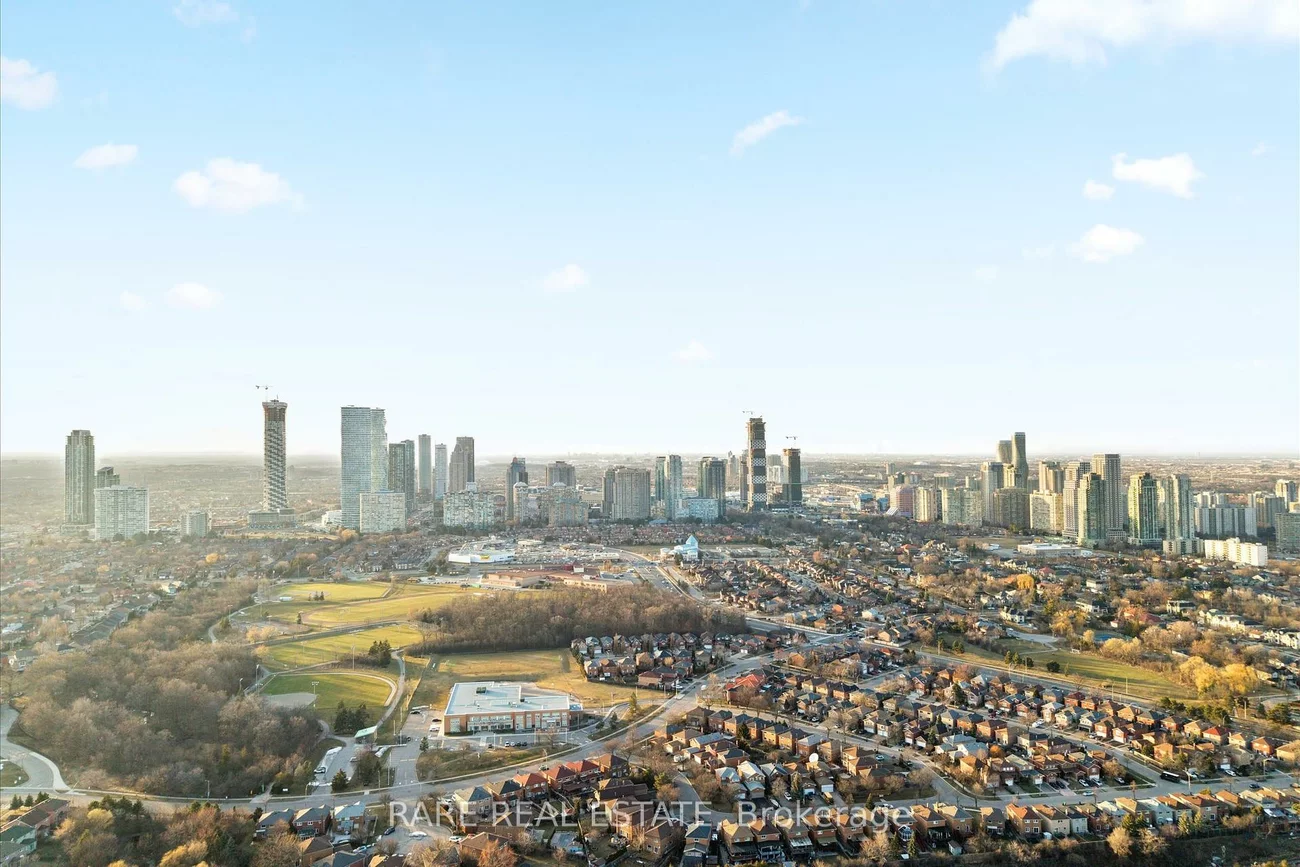 250, Webb, City Centre, Mississauga