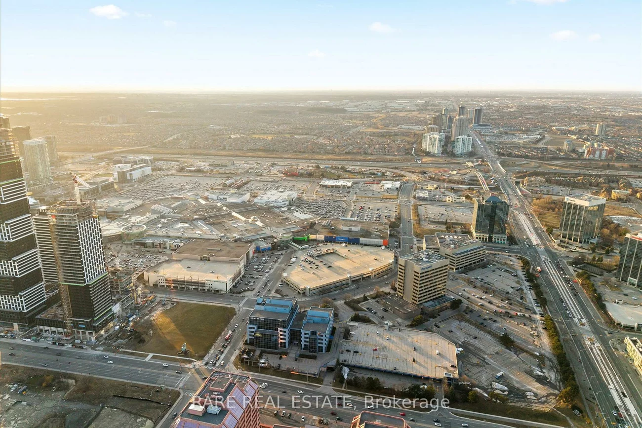 250, Webb, City Centre, Mississauga