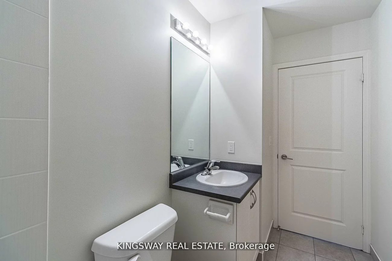 349, RATHBURN, City Centre, Mississauga