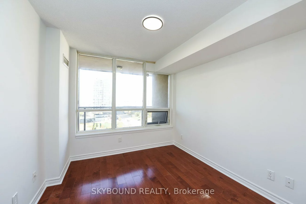 4090, Living Arts, City Centre, Mississauga