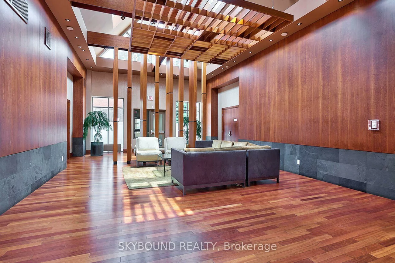 4090, Living Arts, City Centre, Mississauga