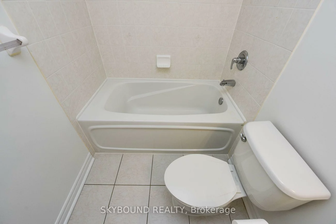 4090, Living Arts, City Centre, Mississauga