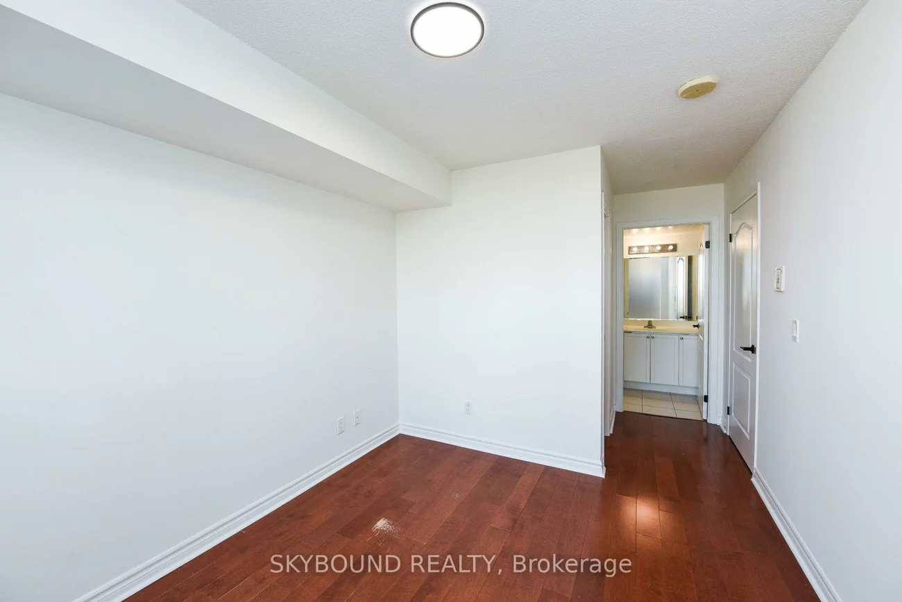 4090, Living Arts, City Centre, Mississauga