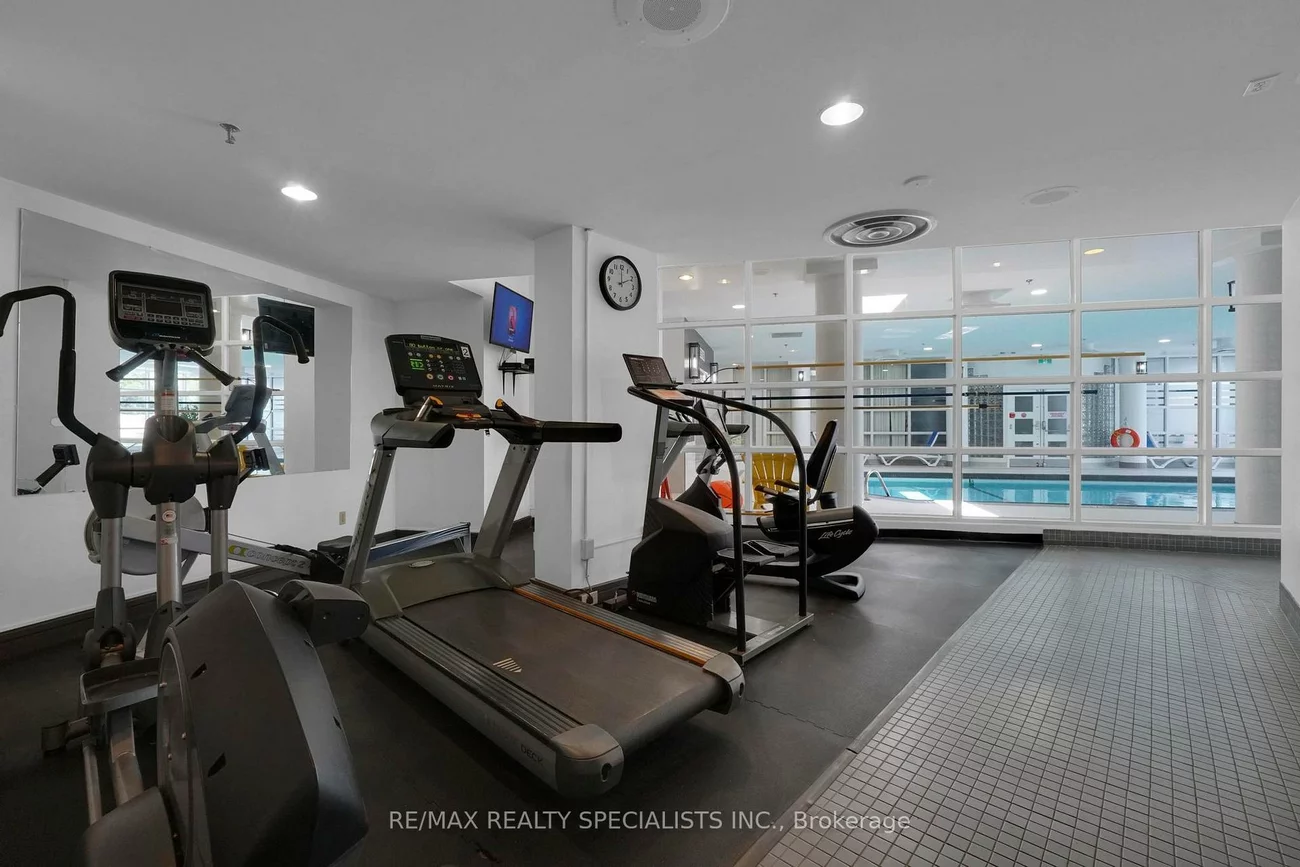 35, Trailwood, Hurontario, Mississauga