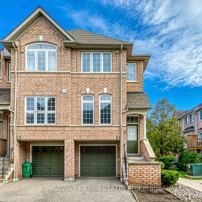 50, Strathaven, Hurontario, Mississauga