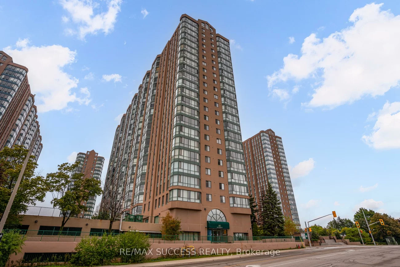 145, Hillcrest, Cooksville, Mississauga