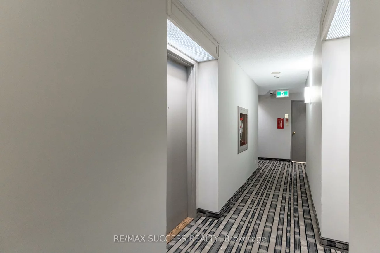 145, Hillcrest, Cooksville, Mississauga