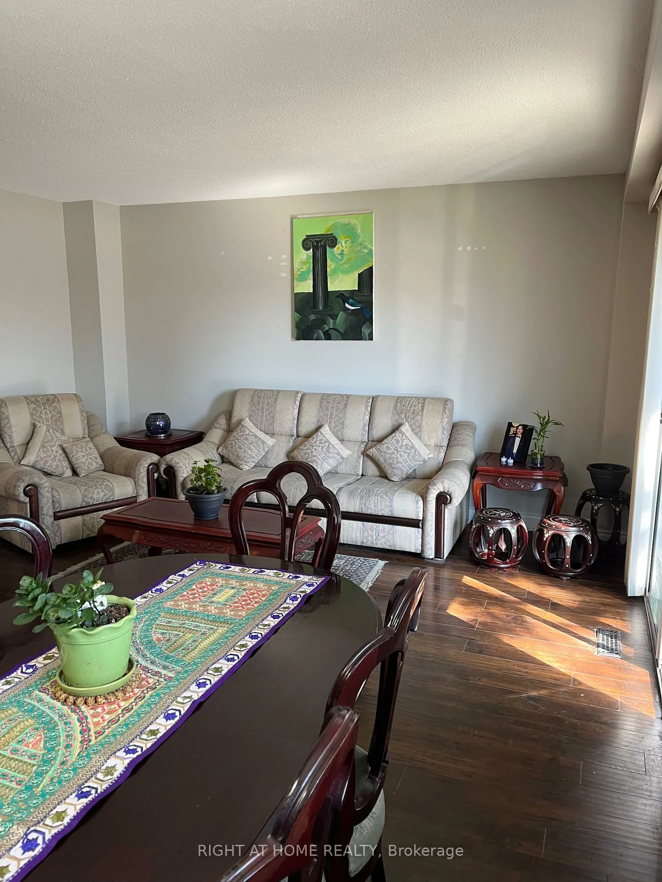 7430, Copenhagen, Meadowvale, Mississauga