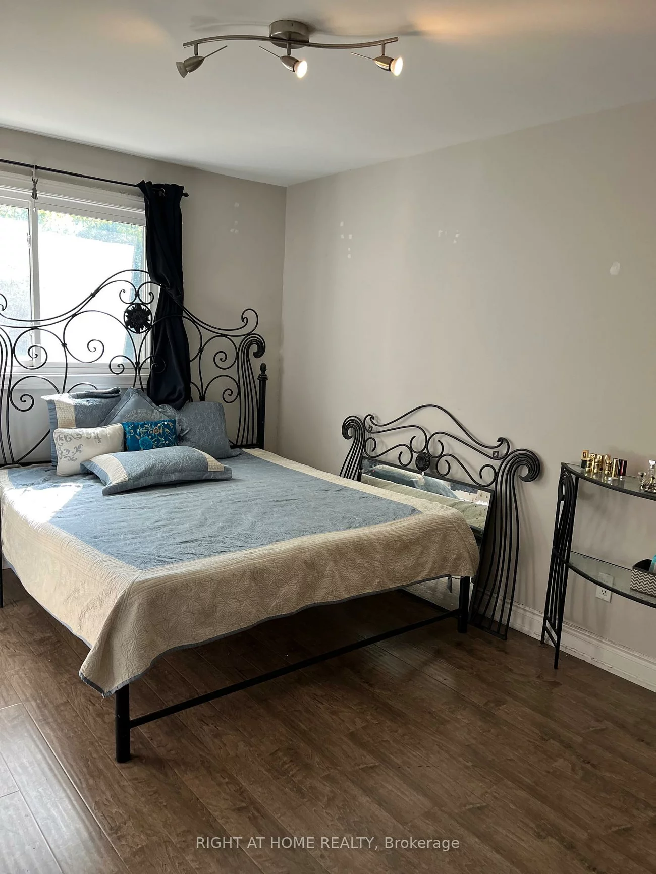 7430, Copenhagen, Meadowvale, Mississauga