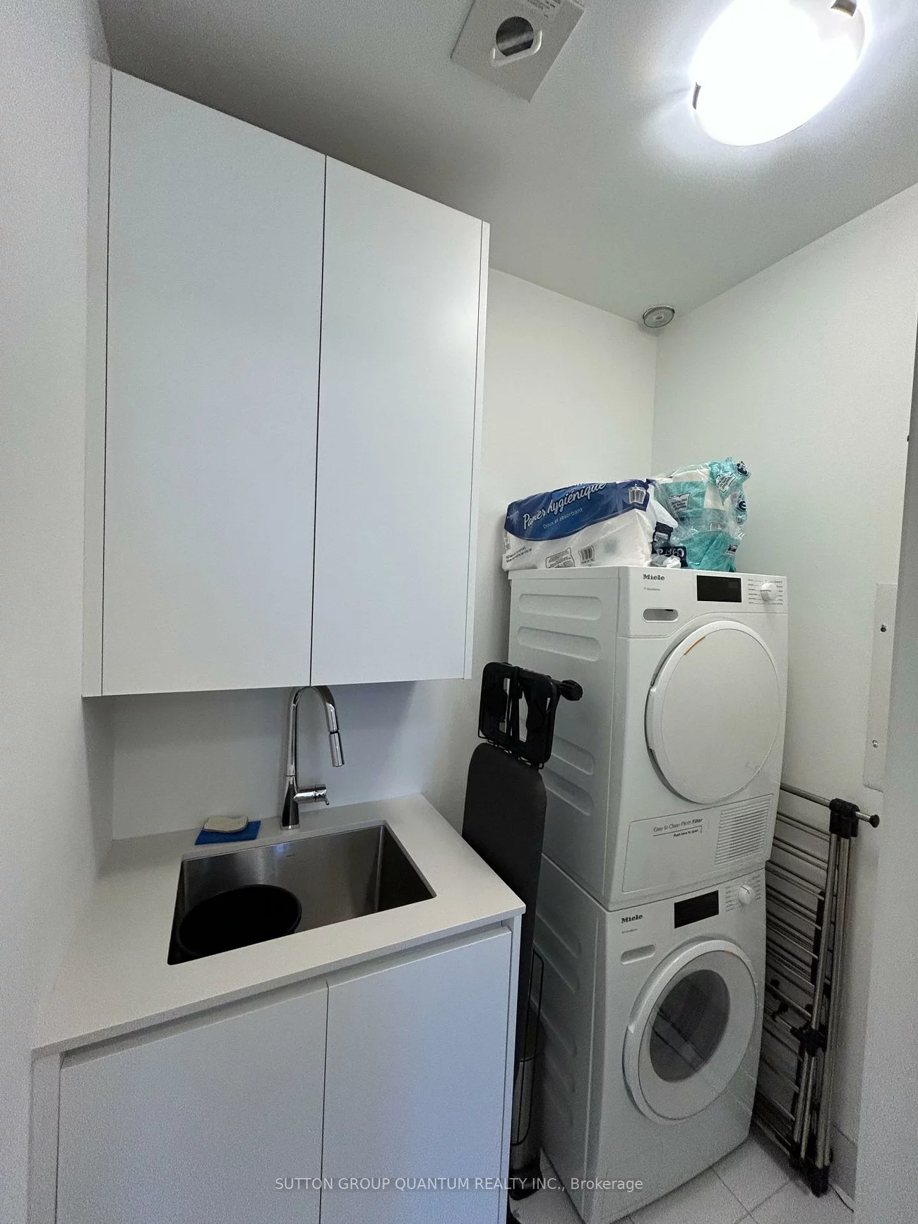 55, Port, Port Credit, Mississauga