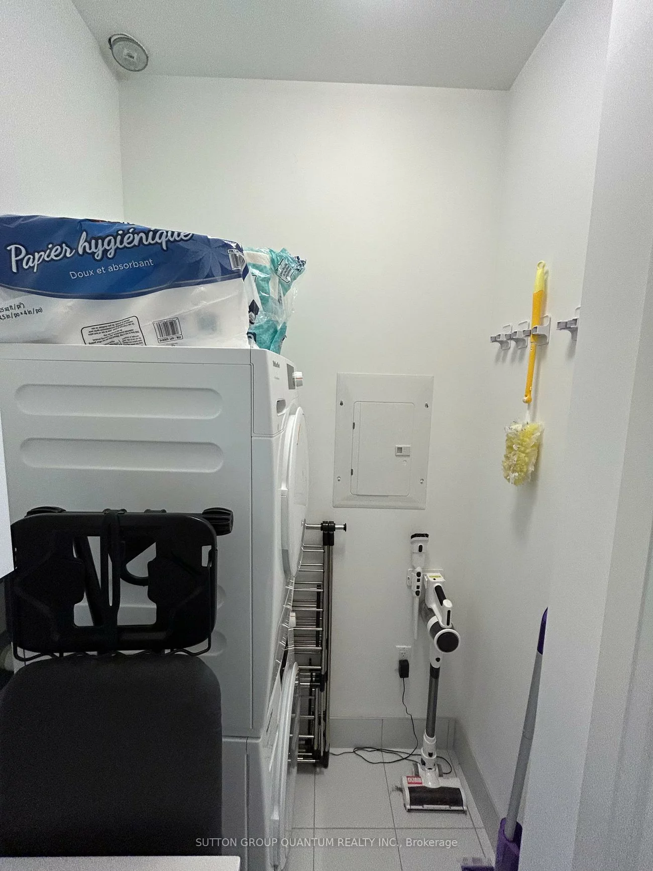 55, Port, Port Credit, Mississauga