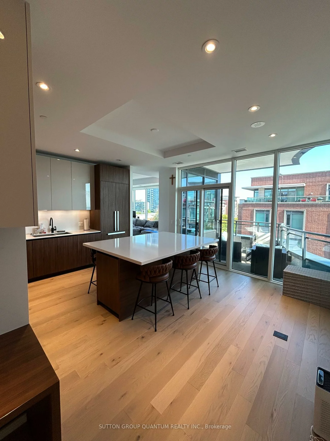 55, Port, Port Credit, Mississauga