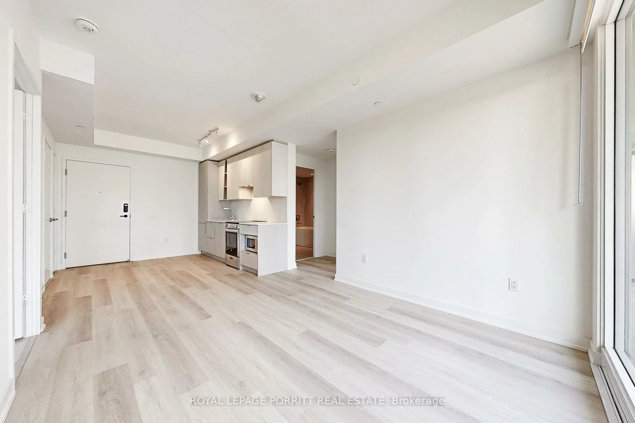 3883, Quartz, City Centre, Mississauga