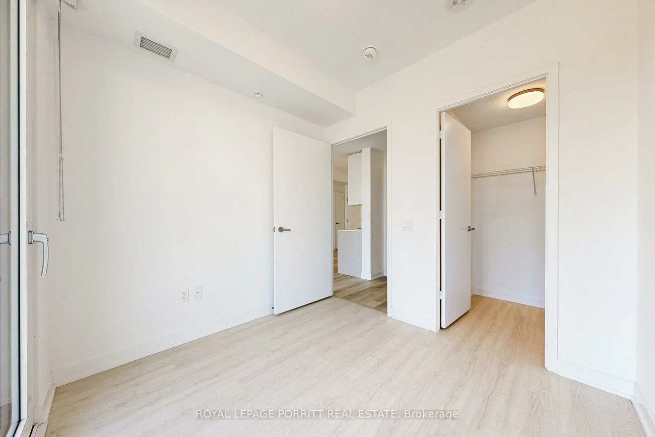 3883, Quartz, City Centre, Mississauga