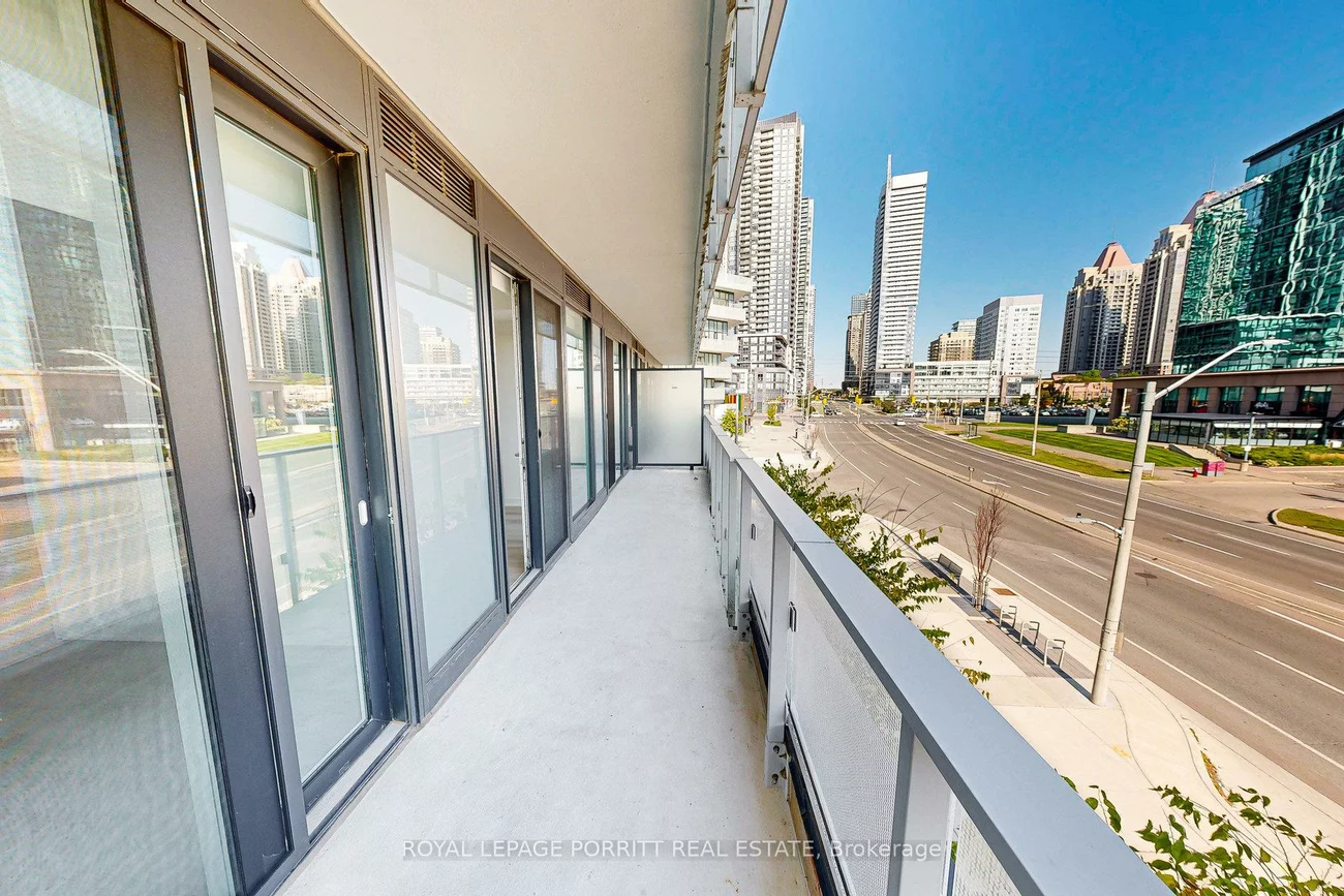 3883, Quartz, City Centre, Mississauga