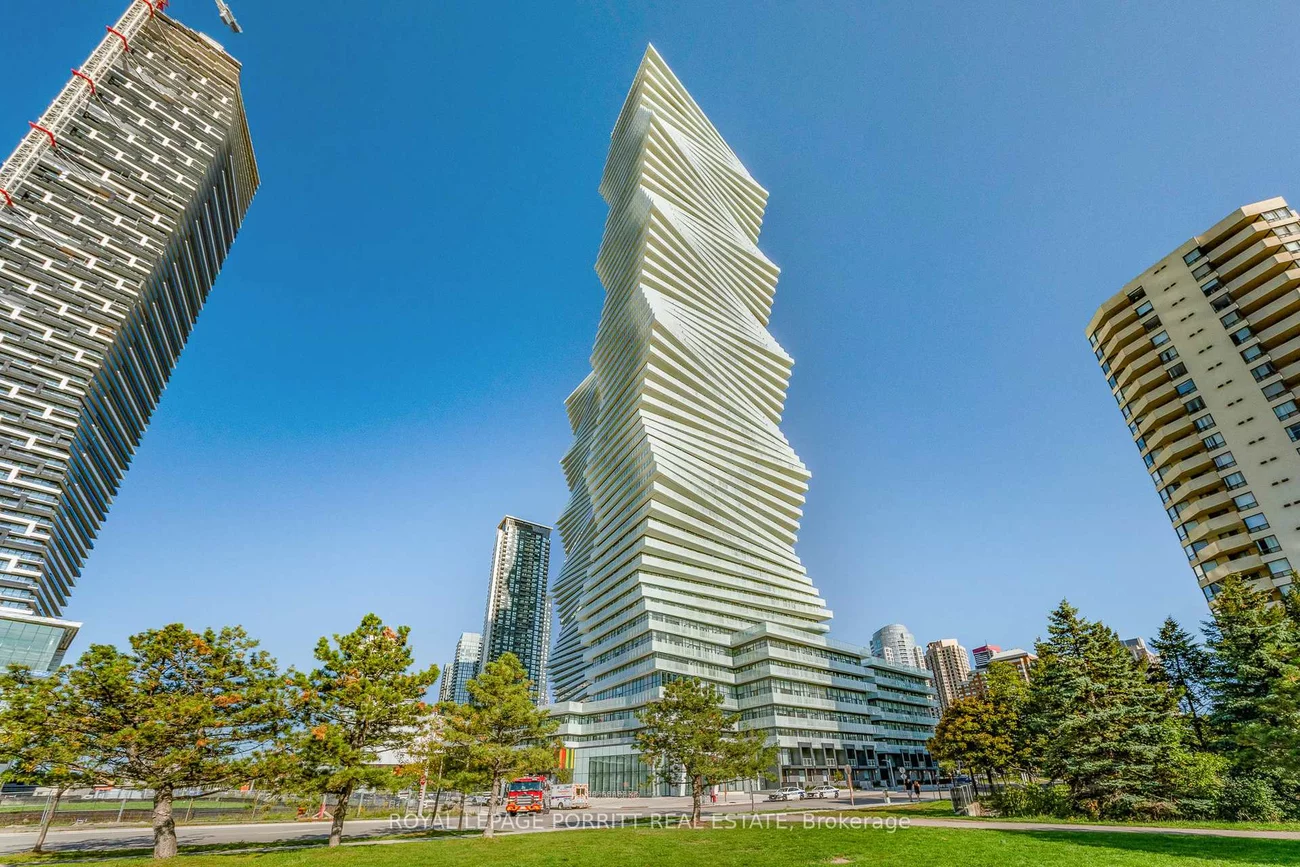 3883, Quartz, City Centre, Mississauga