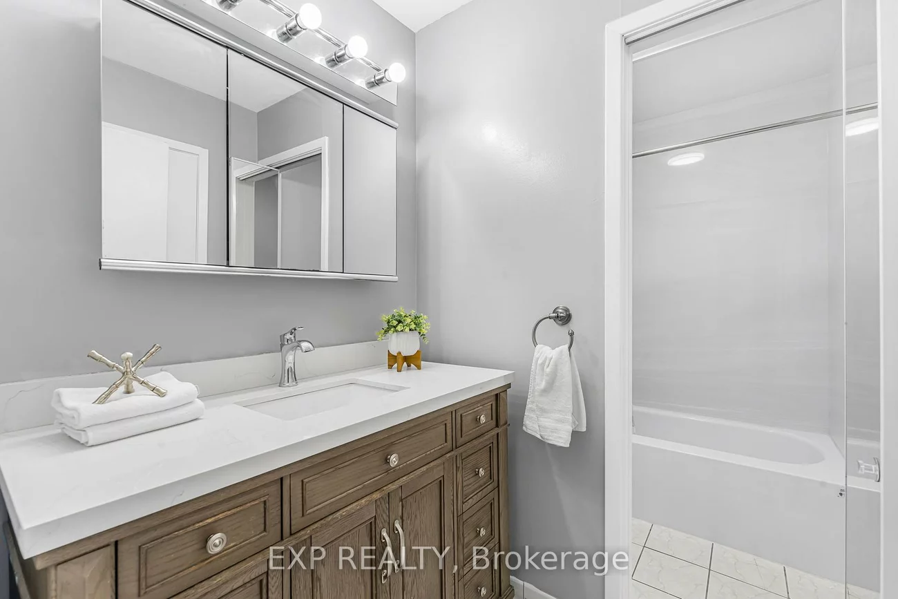6797, Formentera, Meadowvale, Mississauga
