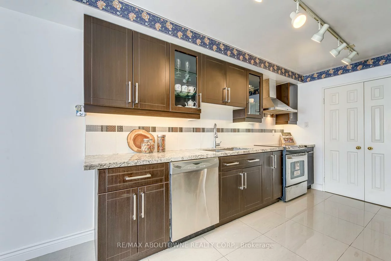 1700, The Collegeway, Erin Mills, Mississauga